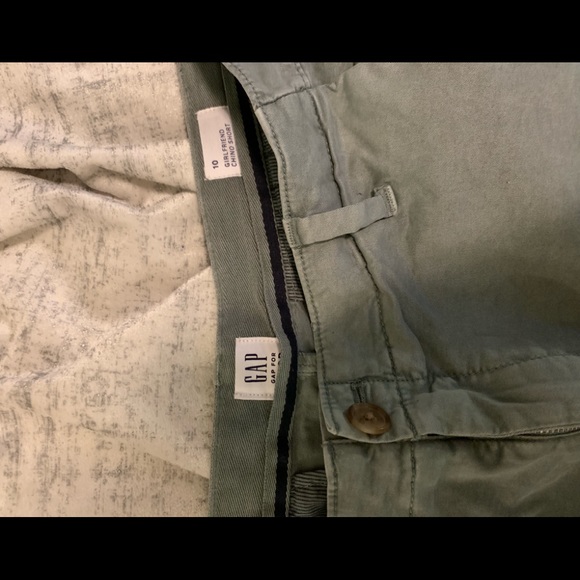 Gap girlfriend chino shorts - Picture 2 of 3